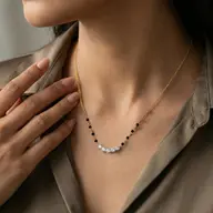 Arc of Love - Pure Gold Lab Diamond Mangalsutra Necklace thumbnail 4