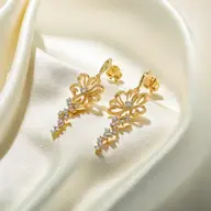 Flora Dewdrops - Lab Diamond Earrings thumbnail 6