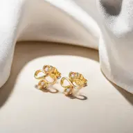 Infinity Clover - Lab Diamond Stud Earrings thumbnail 3