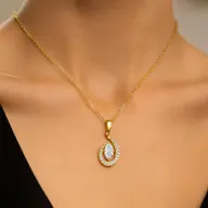 Queen in Marquise - Pure Gold Lab Diamond Pendant thumbnail 1